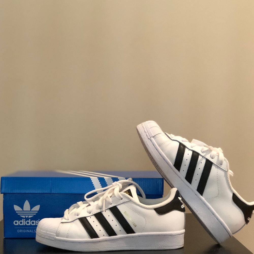 🌟Adidas Superstar J🌟